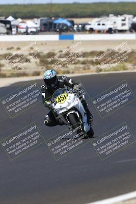 media/Sep-07-2025-CRA (Sun) [[6d6582c22b]]/Race 10/